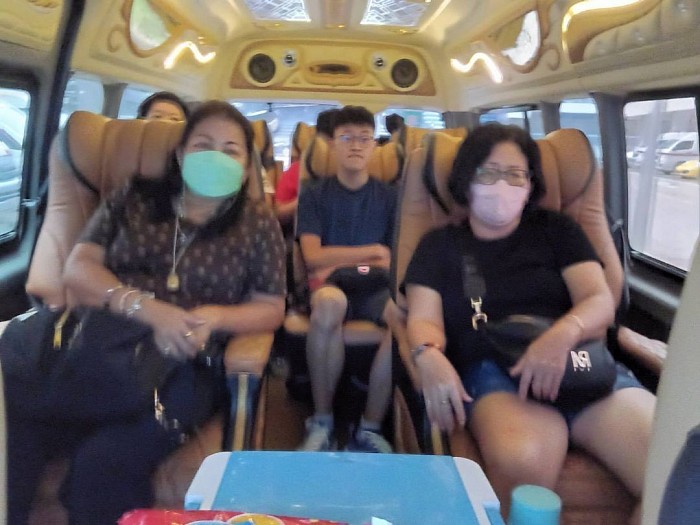 เหมารถตู้ VIP
